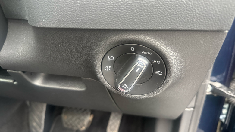 Skoda Karoq 1.5 TSI SE L 5dr DSG Petrol Estate